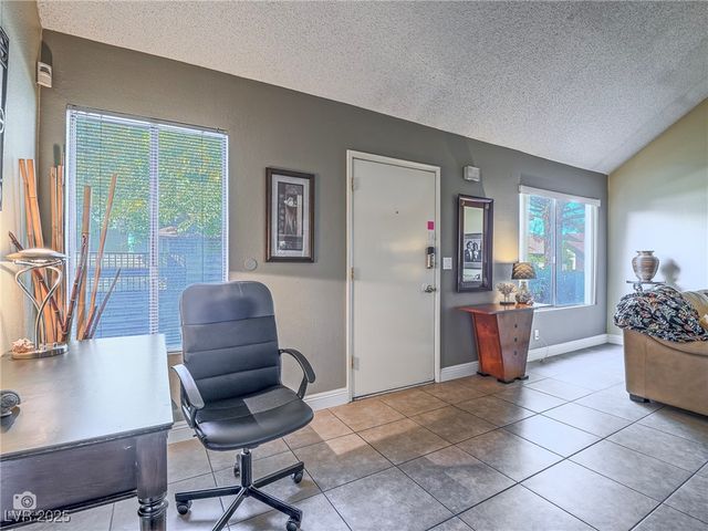 4504 Del Oro Drive, Las Vegas, NV 89102