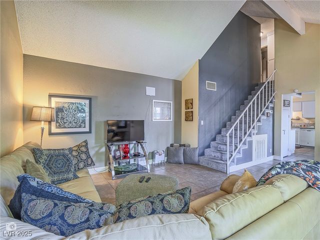 4504 Del Oro Drive, Las Vegas, NV 89102