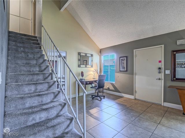 4504 Del Oro Drive, Las Vegas, NV 89102