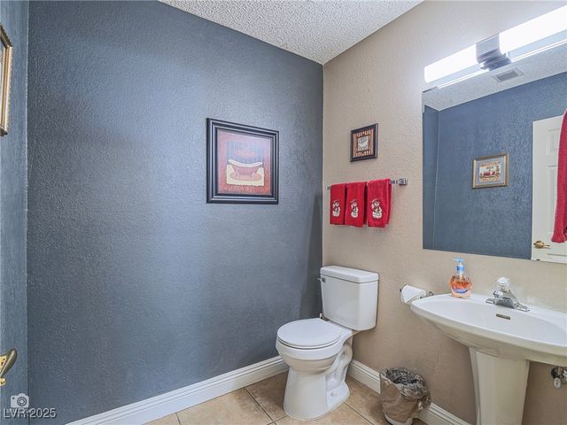 4504 Del Oro Drive, Las Vegas, NV 89102