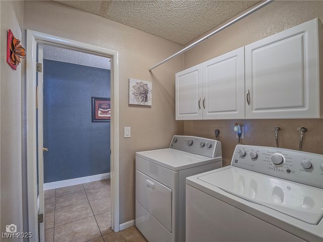 4504 Del Oro Drive, Las Vegas, NV 89102