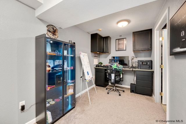 1717 GOLD DUST RD, Cheyenne, WY 82007