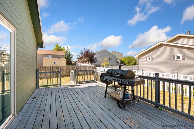 1717 GOLD DUST RD, Cheyenne, WY 82007