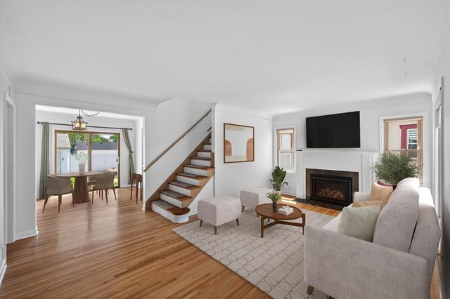 4706 Girard Avenue N, Minneapolis, MN 55430