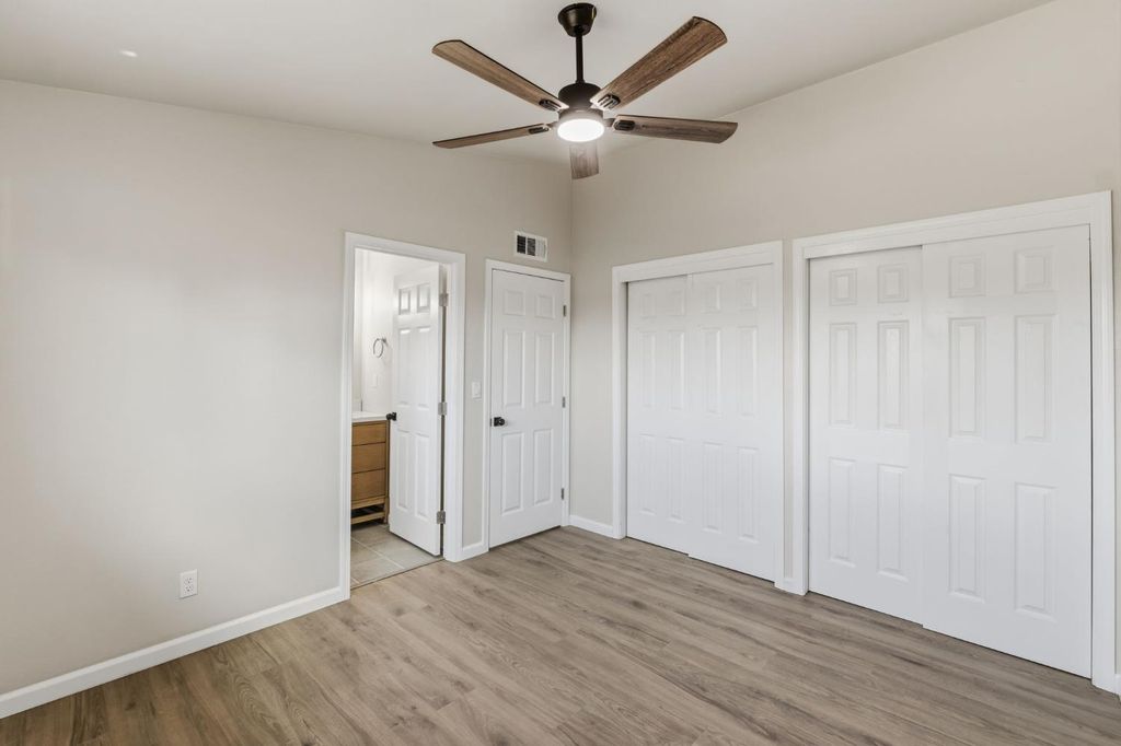 Image 21 of property listing at 1406 Bengston Avenue, Hanford, CA 93230