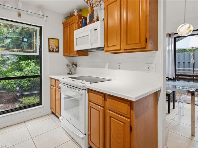1337 Solana RD, Naples, FL 34103