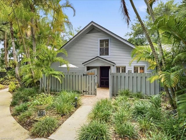 1337 Solana RD, Naples, FL 34103