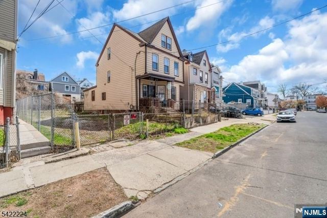91 Oraton Street, Newark, NJ 07104