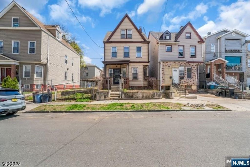 91 Oraton Street, Newark, NJ 07104