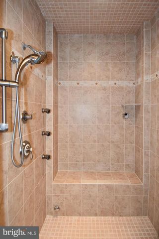 12525 LINDA VIEW LN, Potomac, MD 20854