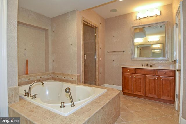 12525 LINDA VIEW LN, Potomac, MD 20854