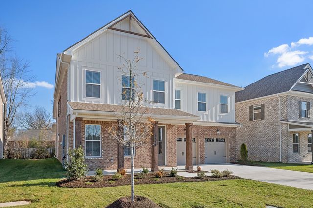 3518 Winterfell Drive, Murfreesboro, TN 37129