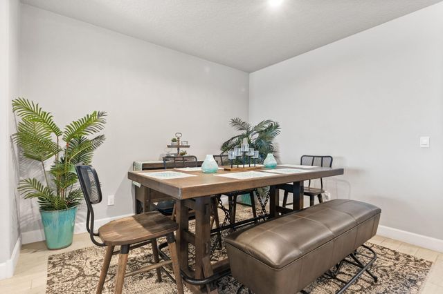 9116 Cambrils Drive NW, Albuquerque, NM 87114