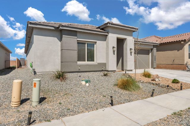 9116 Cambrils Drive NW, Albuquerque, NM 87114