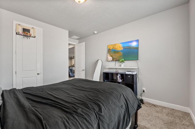 9116 Cambrils Drive NW, Albuquerque, NM 87114