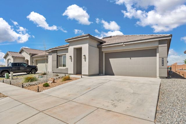 9116 Cambrils Drive NW, Albuquerque, NM 87114