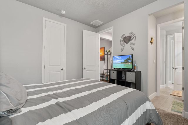 9116 Cambrils Drive NW, Albuquerque, NM 87114