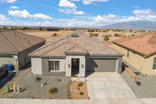9116 Cambrils Drive NW, Albuquerque, NM 87114