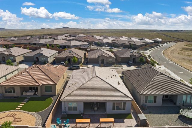 9116 Cambrils Drive NW, Albuquerque, NM 87114