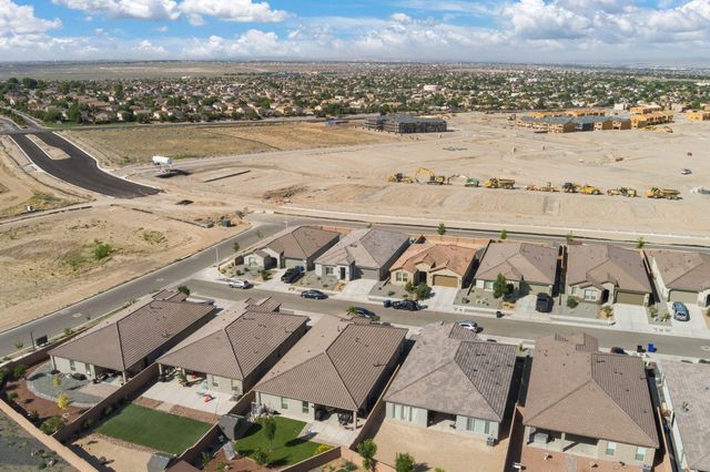 9116 Cambrils Drive NW, Albuquerque, NM 87114