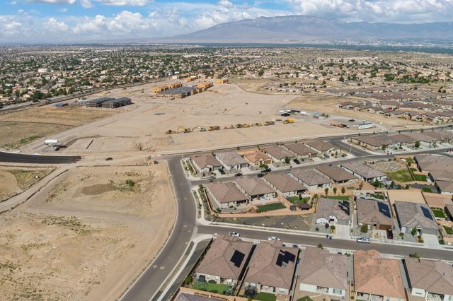 9116 Cambrils Drive NW, Albuquerque, NM 87114