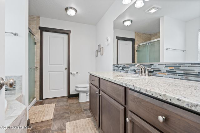 6522 N IDLEWOOD DR, Coeur D'alene, ID 83815