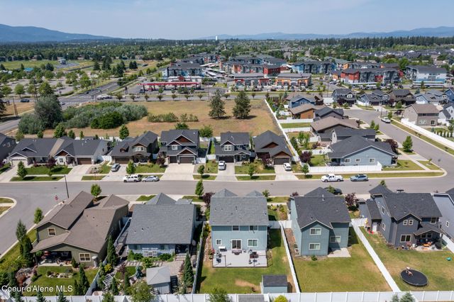 6522 N IDLEWOOD DR, Coeur D'alene, ID 83815