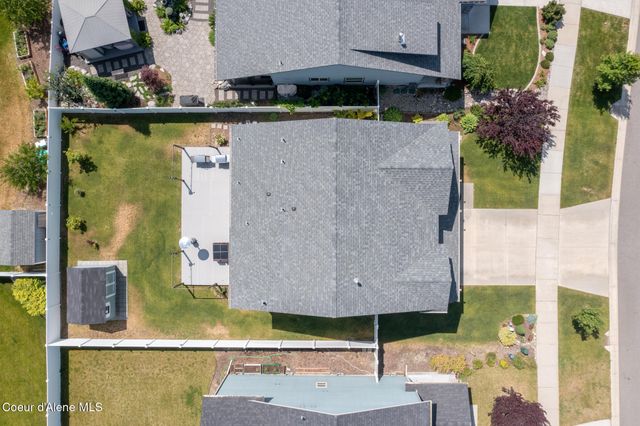 6522 N IDLEWOOD DR, Coeur D'alene, ID 83815