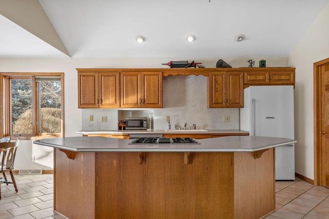 1590 43rd AVENUE, Kenosha, WI 53144