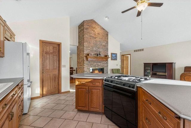 1590 43rd AVENUE, Kenosha, WI 53144