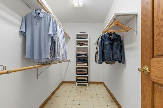 1590 43rd AVENUE, Kenosha, WI 53144