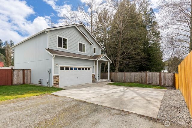 6752 Takota Place NE, Bremerton, WA 98311