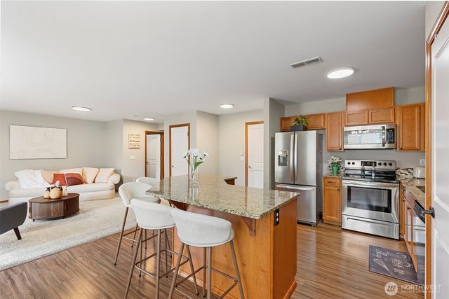 6752 Takota Place NE, Bremerton, WA 98311