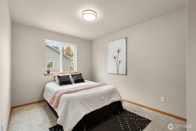 6752 Takota Place NE, Bremerton, WA 98311