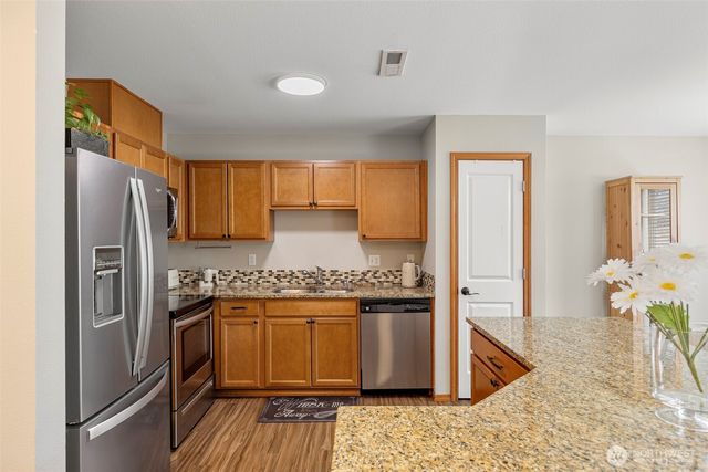 6752 Takota Place NE, Bremerton, WA 98311