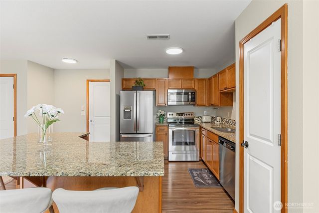 6752 Takota Place NE, Bremerton, WA 98311