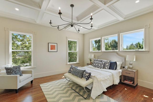 1402 51st St, Sacramento, CA 95819