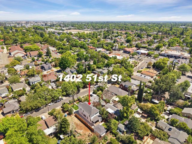 1402 51st St, Sacramento, CA 95819