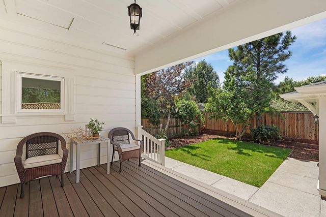 1402 51st St, Sacramento, CA 95819