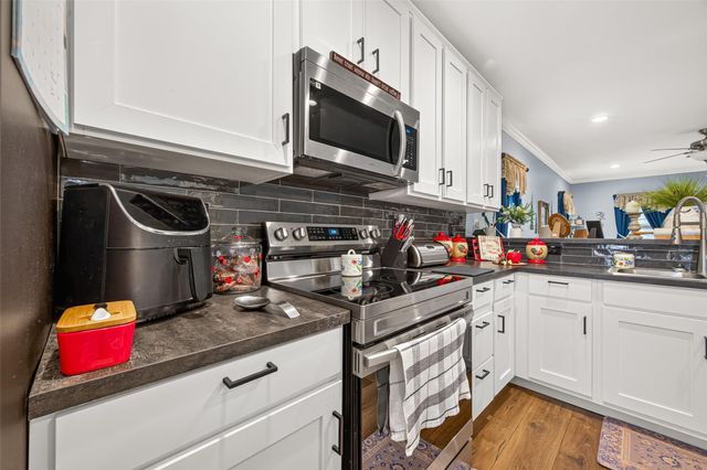 108 Trail Ride Way, Willis, TX 77318