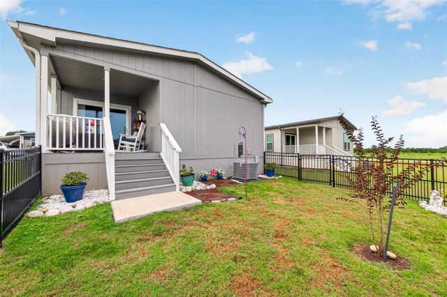 108 Trail Ride Way, Willis, TX 77318