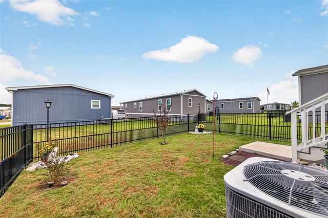108 Trail Ride Way, Willis, TX 77318