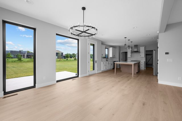 383 Madison Drive, Riverdale, IA 52722