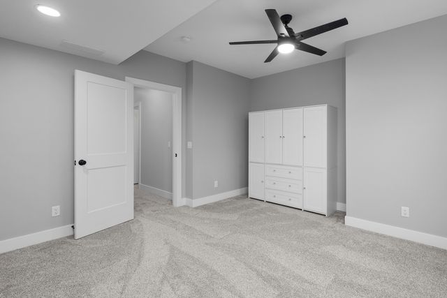 383 Madison Drive, Riverdale, IA 52722