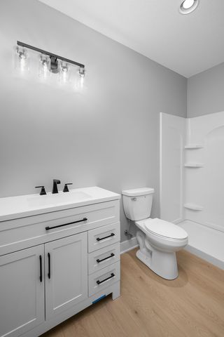 383 Madison Drive, Riverdale, IA 52722