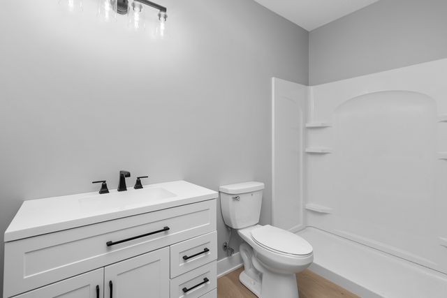 383 Madison Drive, Riverdale, IA 52722