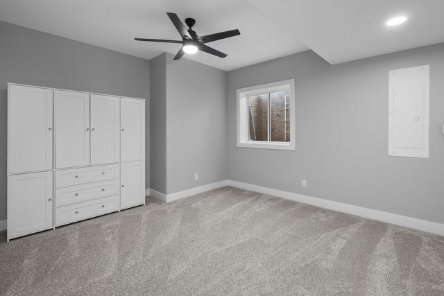 383 Madison Drive, Riverdale, IA 52722