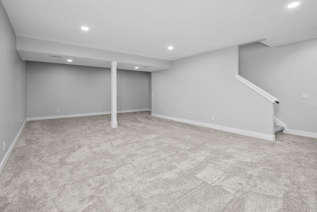 383 Madison Drive, Riverdale, IA 52722