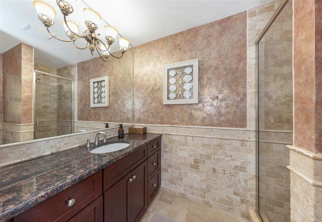 1437 COUNTRY CLUB RD N ROAD N COUNTRY CLUB RD N, St Petersburg, FL 33710