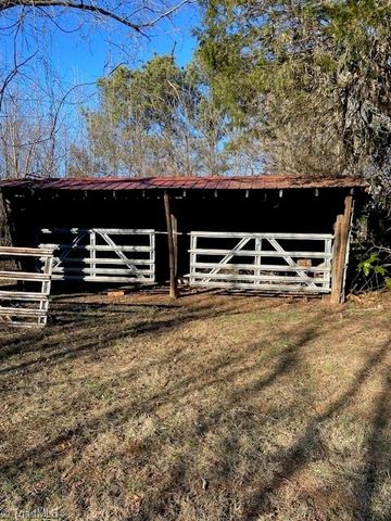 3180 Williston Road, Walkertown, NC 27051